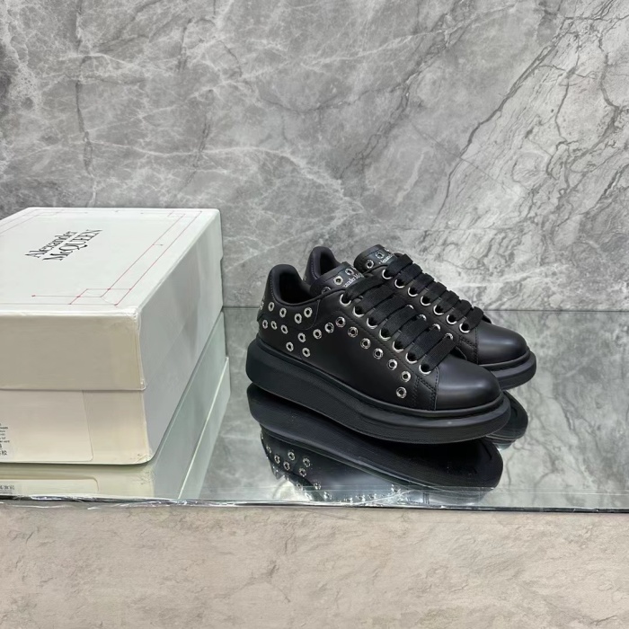 Alexander McQueen OVERSIZED Sneaker Size 35-45  2-Color