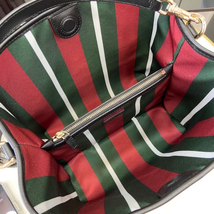 Gucci GG Emblem Women Shoulder Bags Size 25*25*15.5cm