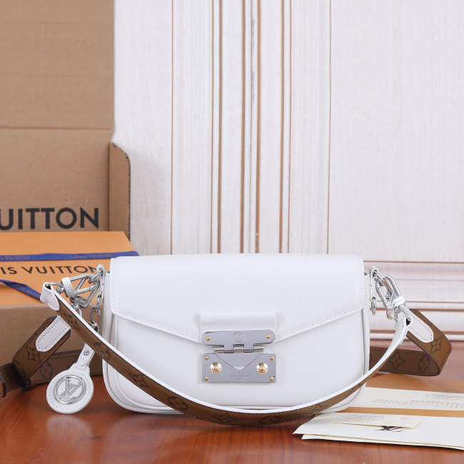 Louis Vuitton M20395 2022SS Women Shoulder Bags 24*15*6cm