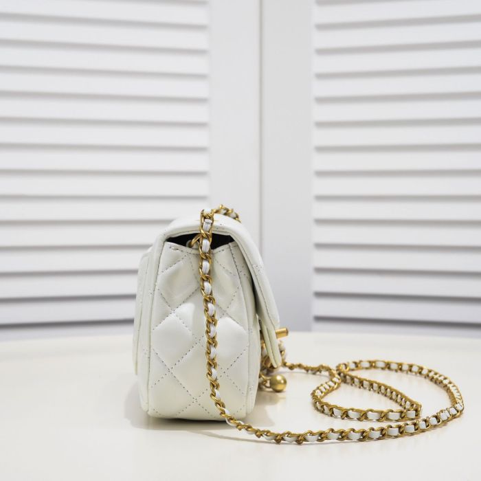Chanel Chain Shoulder Bags Handbags Size 20*13*7cm 3-Color