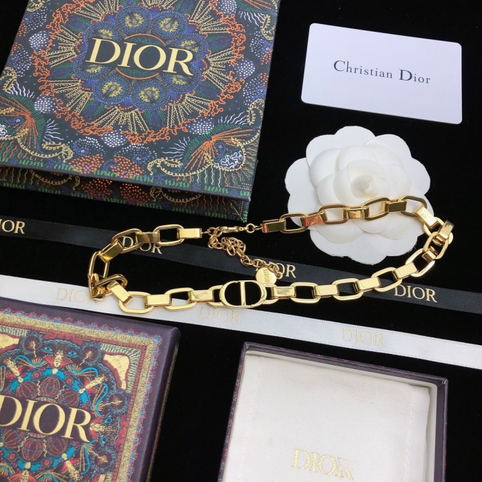 Dior Necklace