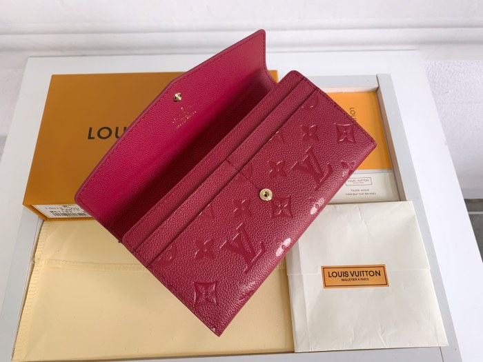 Louis Vuitton Wallet 19*10 cm
