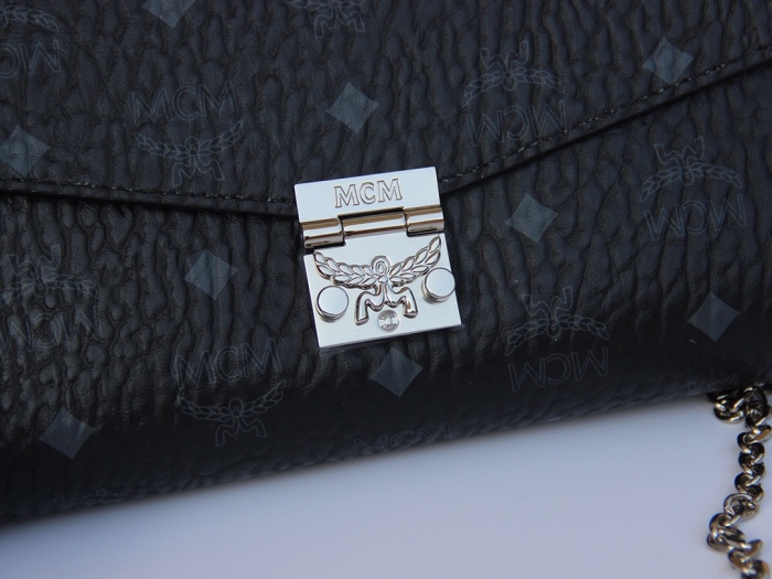 MCM Women Shoulder Bags 23.5*14*5cm