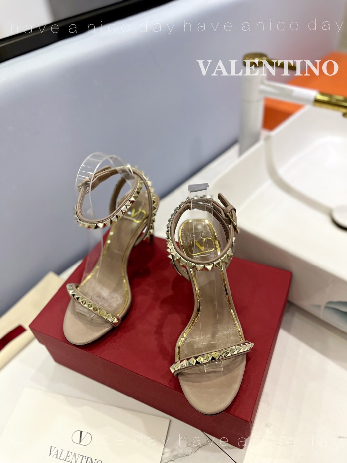 Valentino Rockstud Goatskin Pumps Size 35-41 4-Color