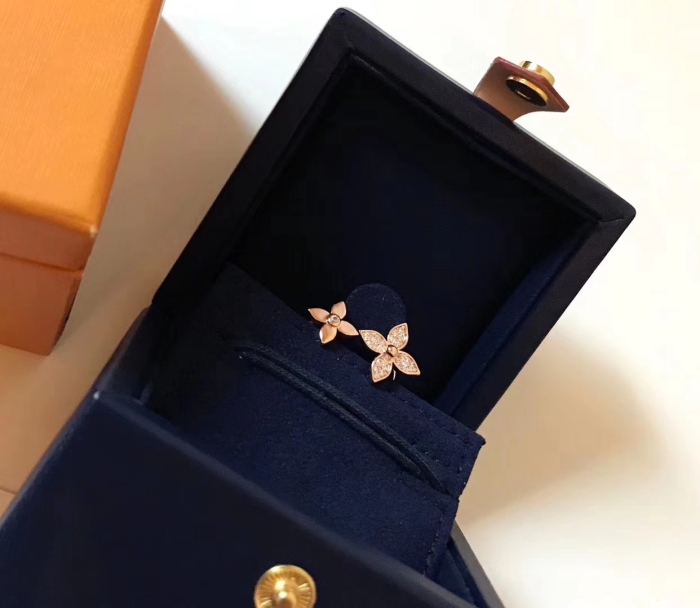 Louis Vuitton Ring