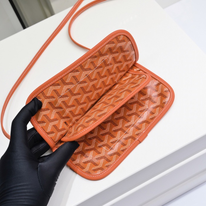 Goyard Shoulder Bags Size 20.5*14*2cm