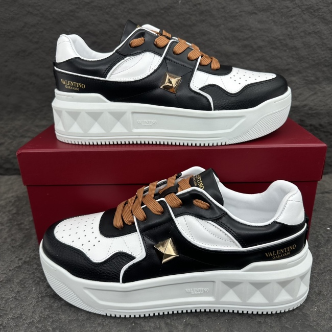 Valentino One Stud XL Sneaker Size 36-46