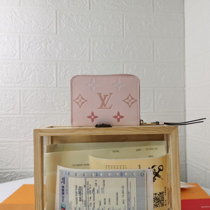 Louis Vuitton Wallet 11*8.5*2 cm