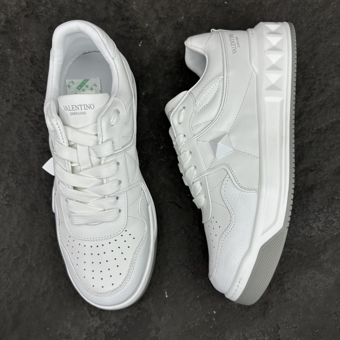 Valentino One Stud XL Sneaker Size 36-46