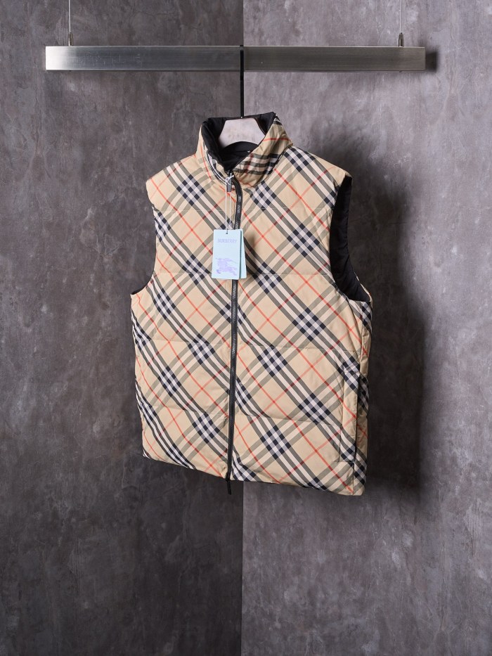 Burberry Unisex Winter Vest Size XS-XL