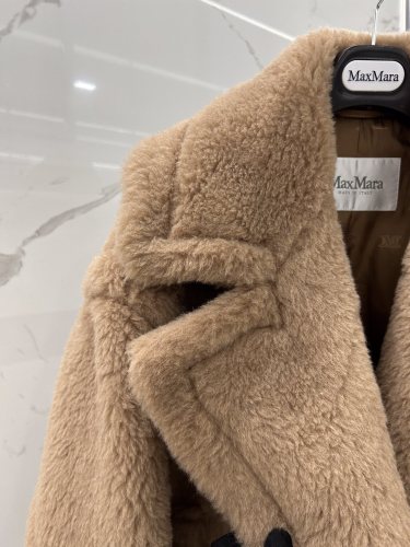 Max Mara Teddy fur Short coat Size XS-M