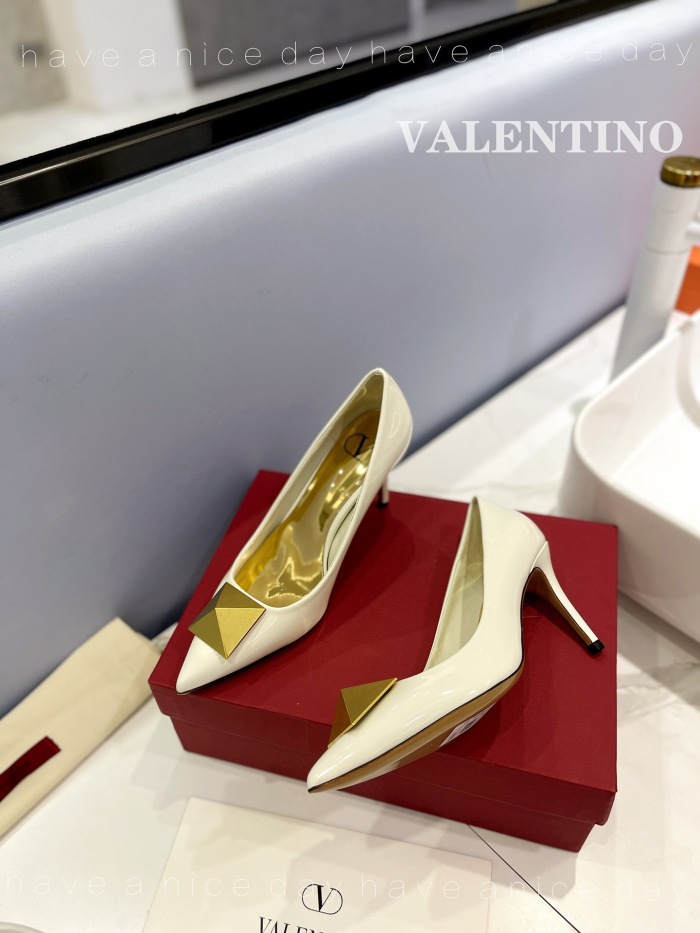 Valentino One Stud Patent Leather Pumps Size 35-41 4-Color