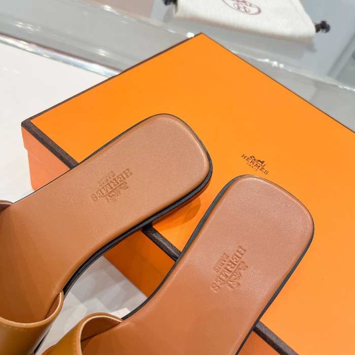 Hermes Giulia Slippers Size 35-41  3-Color