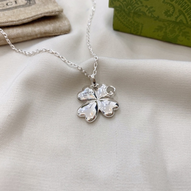 Gucci Necklace 42cm