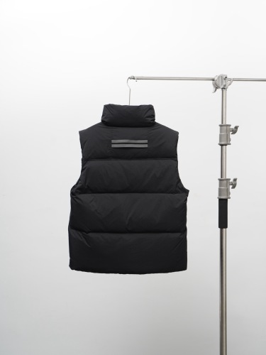 Canada Goose 2804M Lawrence Vest-WD Men Winter Vest Size XS-XXL