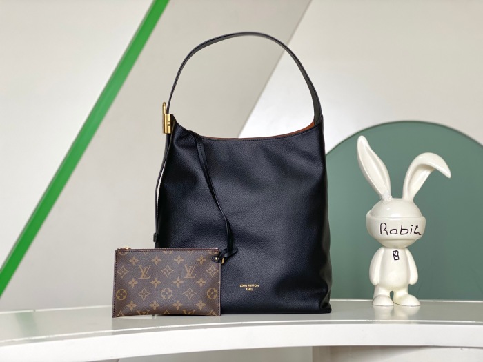Louis Vuitton M24856 Low Key Hobo Bags Size 31*35*18cm