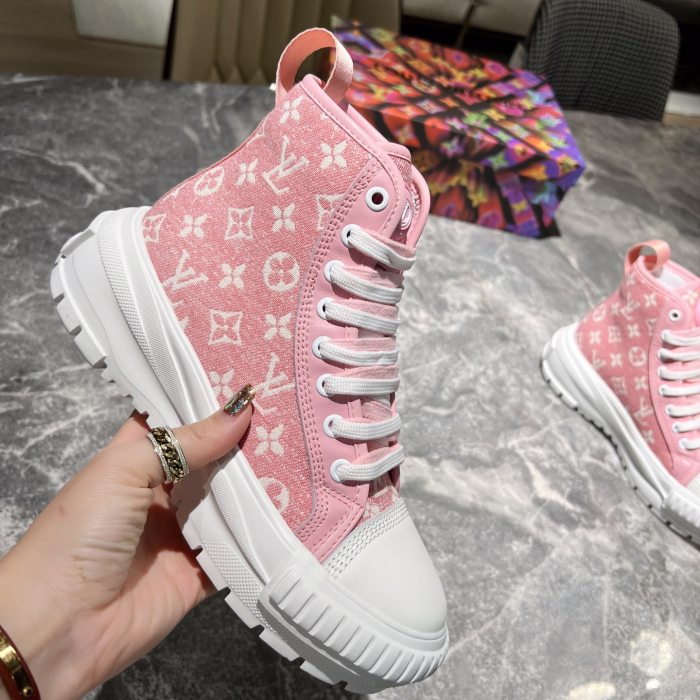 Louis Vuitton Squad High Top Sneaker Size 35-40  2-Color
