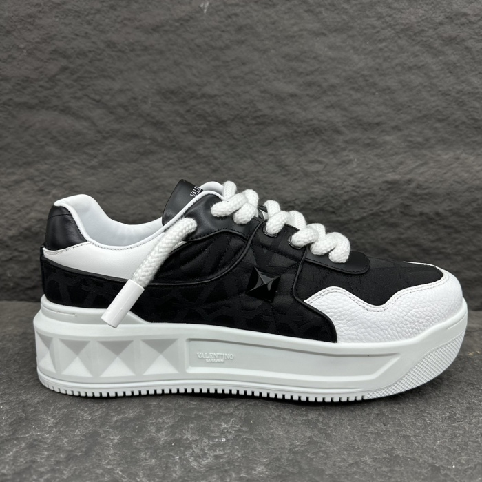 Valentino One Stud XLSneaker Size 36-46