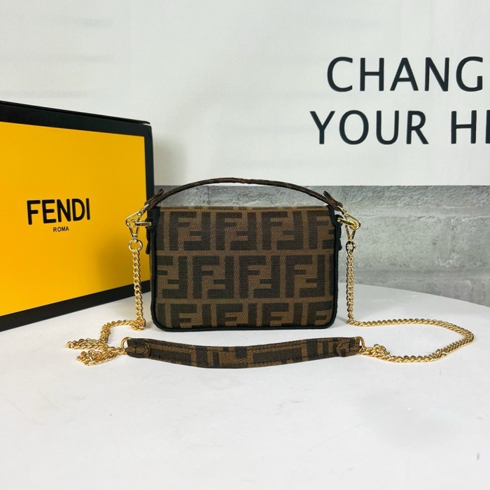 Fendi Women Shoulder Bags 3-Size