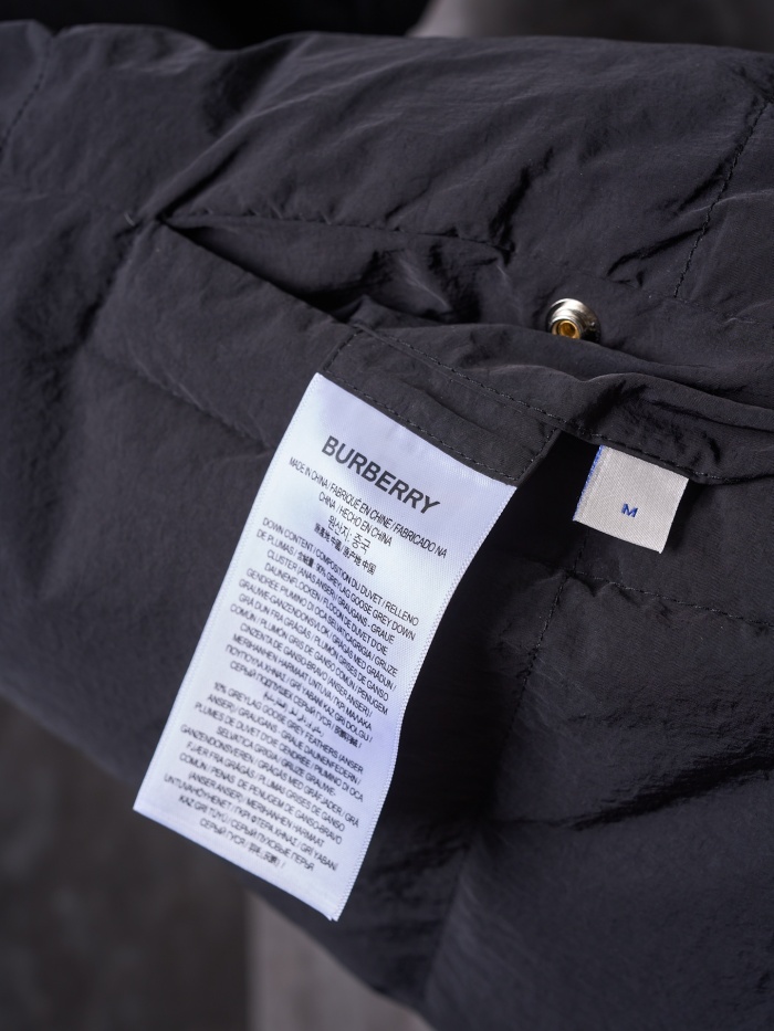 Burberry Unisex Winter Vest Size XS-XL