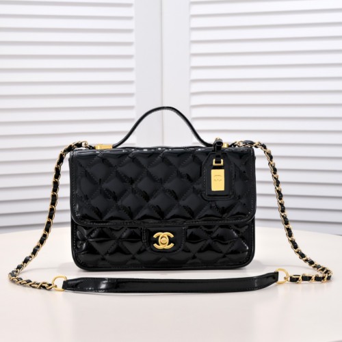 Chanel Chain Shoulder Bags Size 25*18*7cm