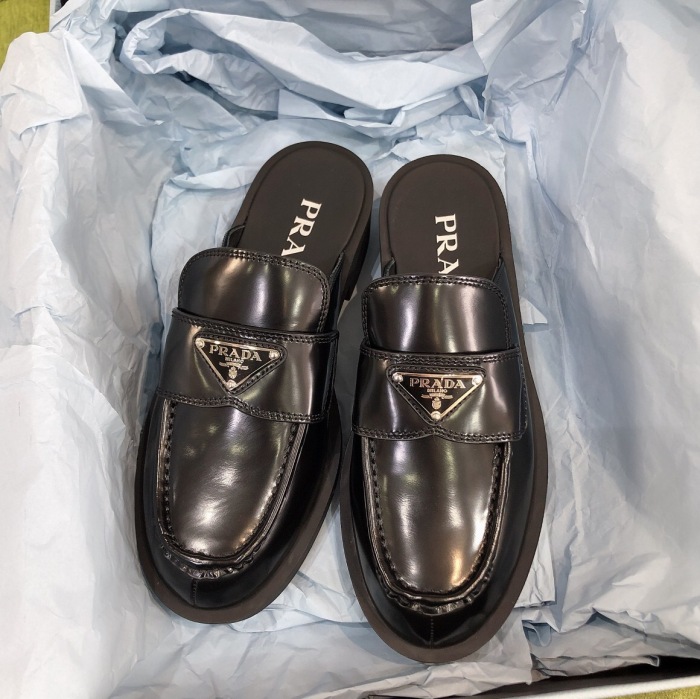 Prada Brushed Leather Mules Sneaker Size 35-40   2-Color