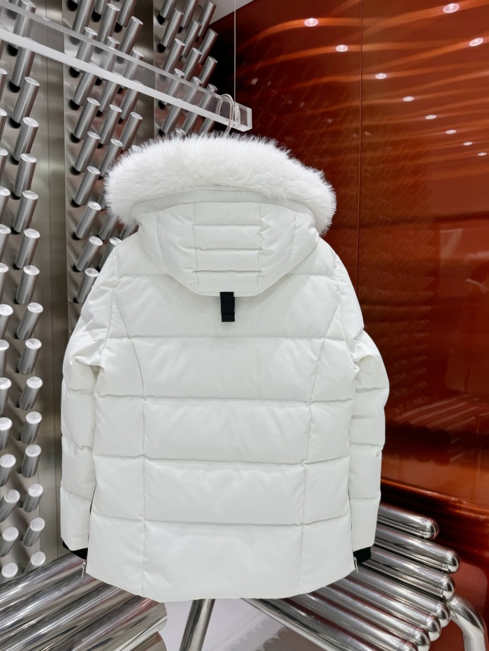 Moose Knuckles 11 Women Winter Jacket Size S-XL