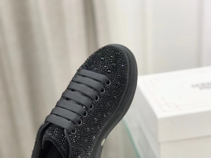 Alexander McQueen OVERSIZED Sneaker Size 35-40  4-Color