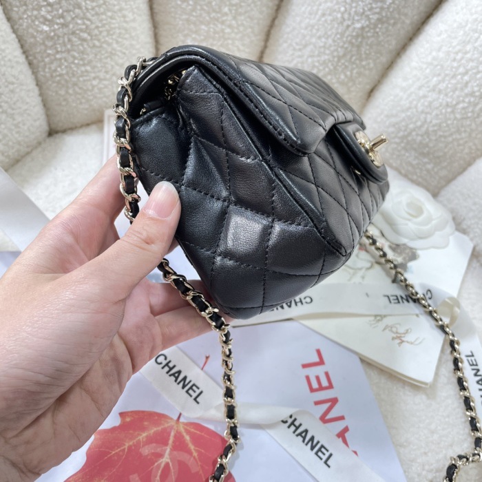 Chanel AS1787 Shoulder Bags Sheepskin 20cm