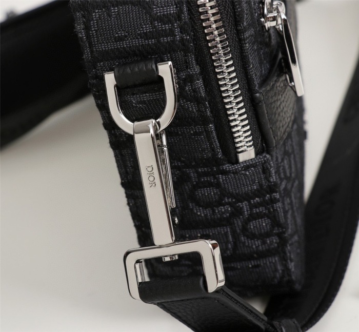 Dior Oblique Men Shoulder Bags 2-Size
