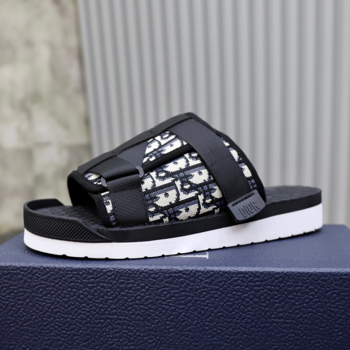 Dior Alpha Slippers Size 39-45  2-Color