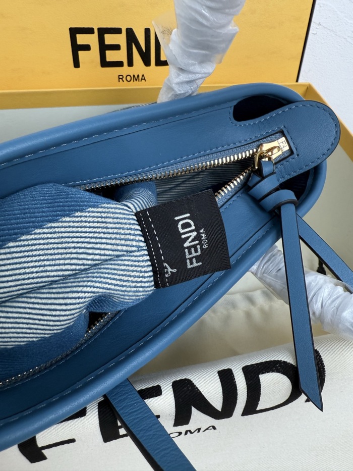 Fendi Shopping Bags Size 23*19.5*15cm