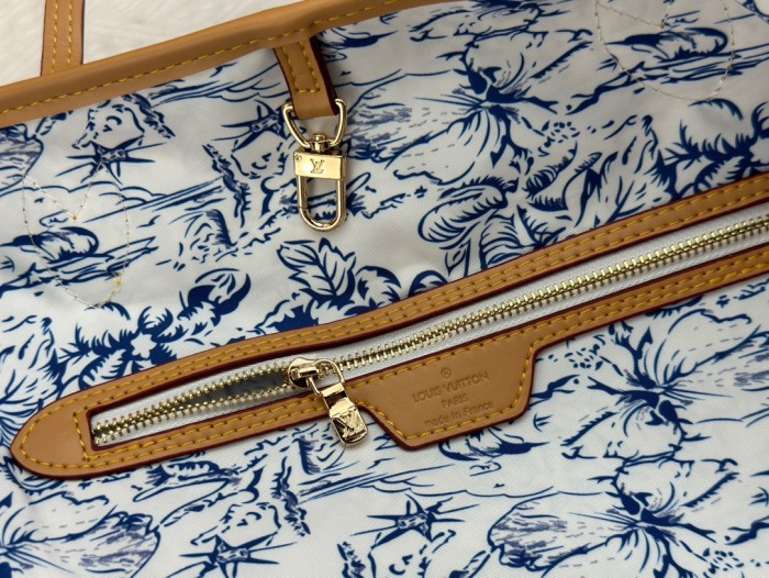 Louis Vuitton M11263 Neverfull MM Shopping Bags Size 31*28*14cm