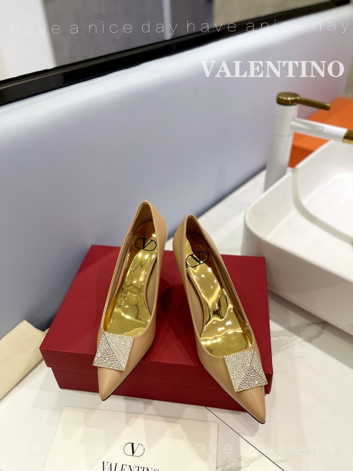 Valentino One Stud Patent Leather Pumps Size 35-41 3-Color