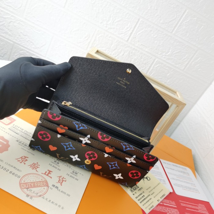 Louis Vuitton Wallet 19*10*2 cm