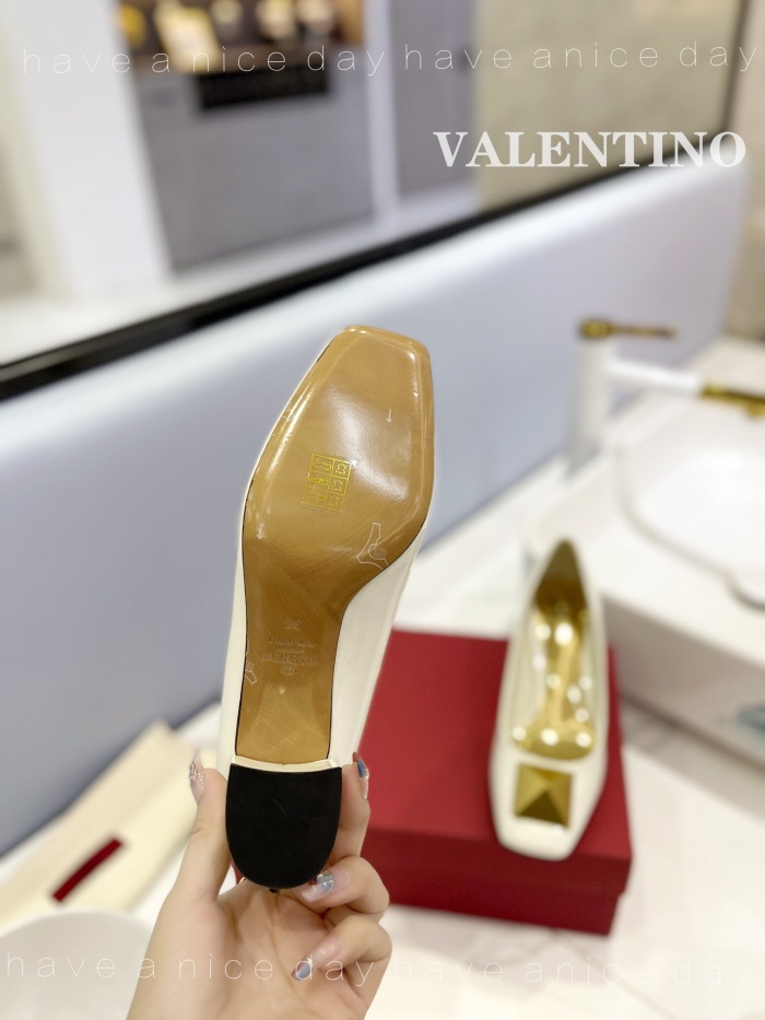 Valentino One Stud Patent Leather Pumps Size 35-41 4-Color