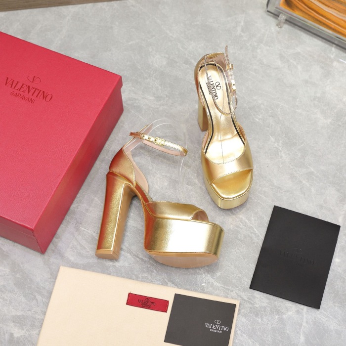 Valentino Garavani Tan-Go Platform Pumps Size 35-41 7-Color