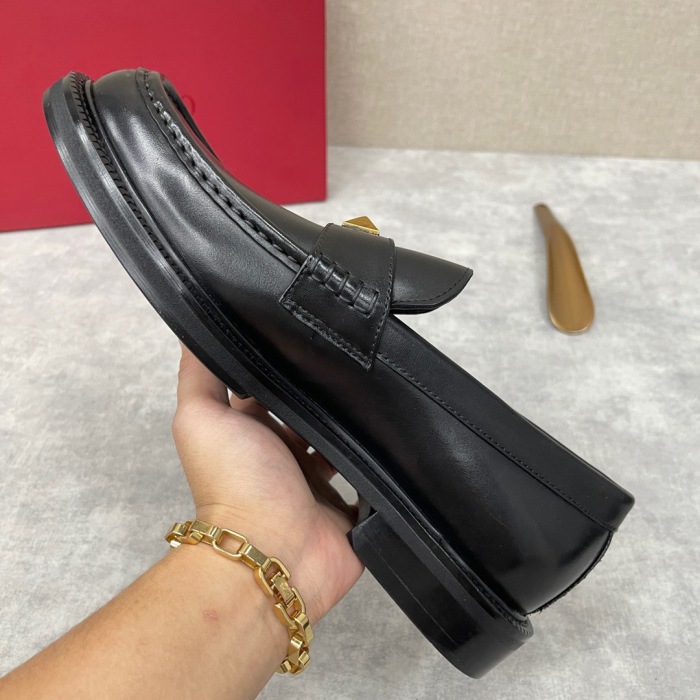 Valentino Volgo Chain Loafer Size 39-45   9-Color