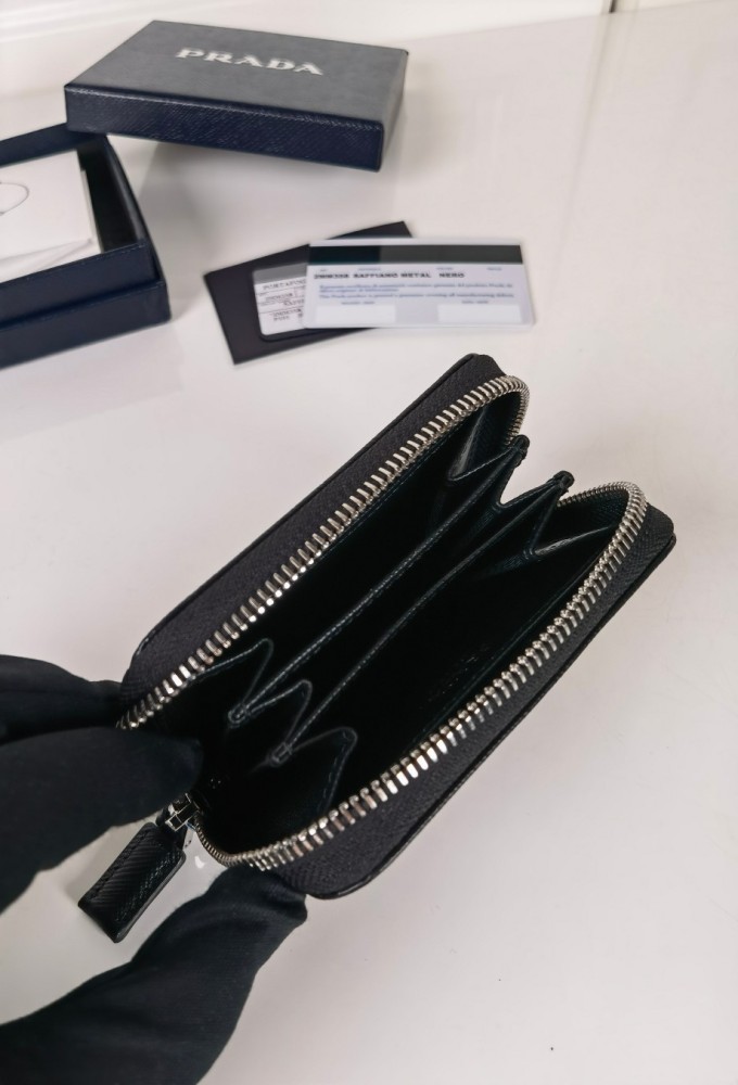 Prada Card Holder Size 11*8cm
