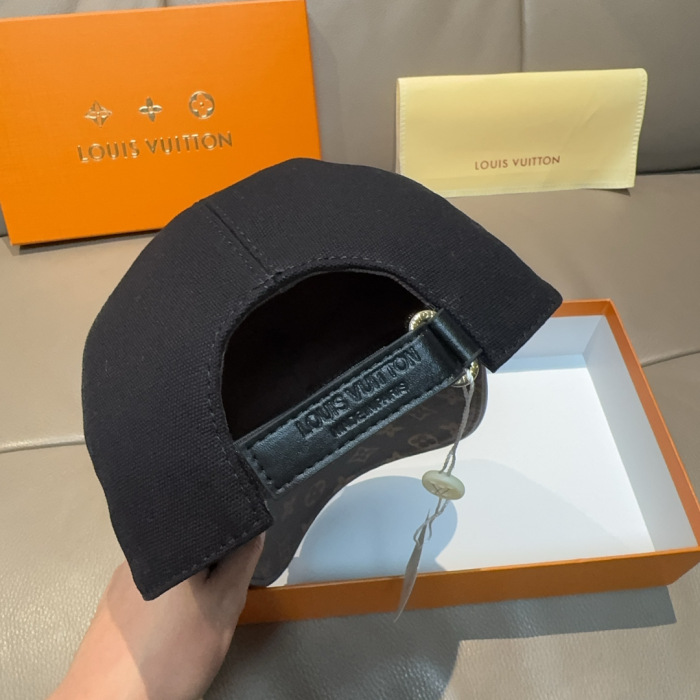 Louis Vuitton Baseball Cap 2-Color