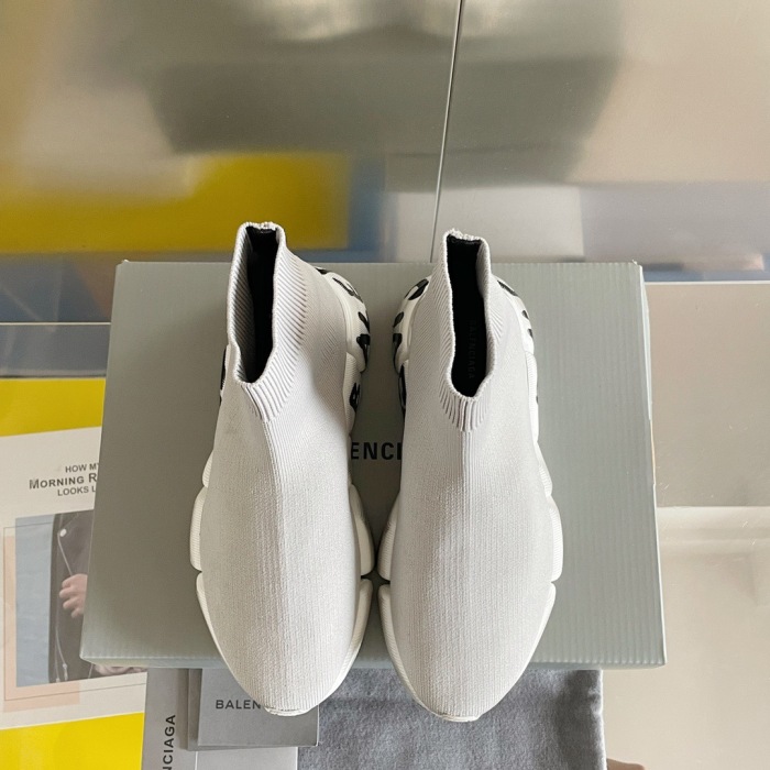 Balenciaga Speed 2.0 Graffiti Sneaker Size 35-45  5-Color
