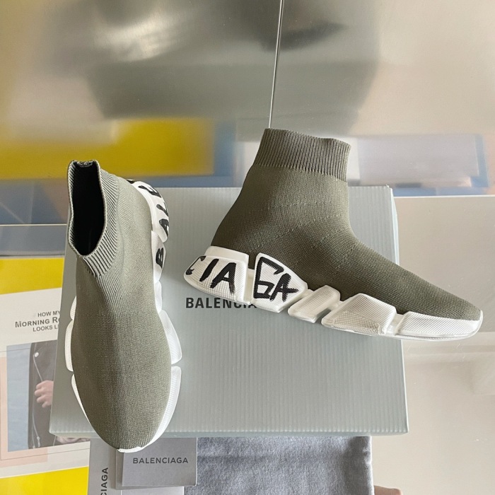 Balenciaga Speed 2.0 Graffiti Sneaker Size 35-45  5-Color