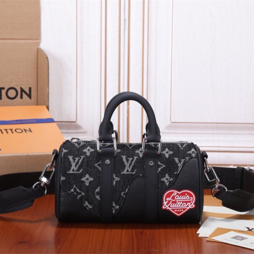 Louis Vuitton Mens Shoulder Bags 21*12*9cm