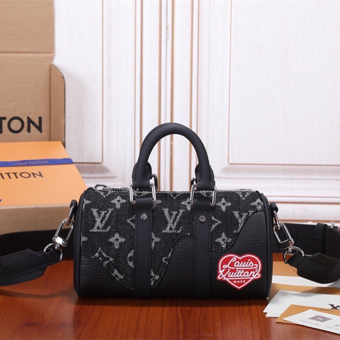 Louis Vuitton Mens Shoulder Bags 21*12*9cm