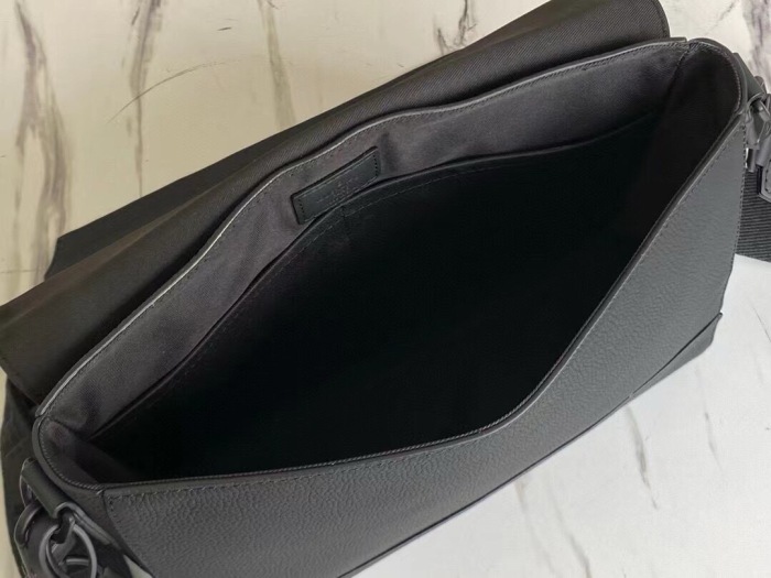 Louis Vuitton M57080 Aerogram Shoulder Bags Size 22*16.5*7cm