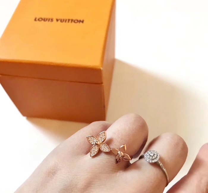 Louis Vuitton Ring