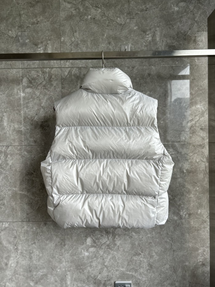 Canada Goose E2257WB Cypress Women Winter Vest Size XS-XL