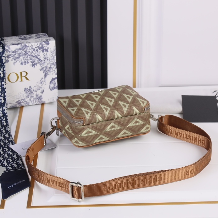 Dior 2022SS Oblique Men Shoulder Bags 17*12*6cm