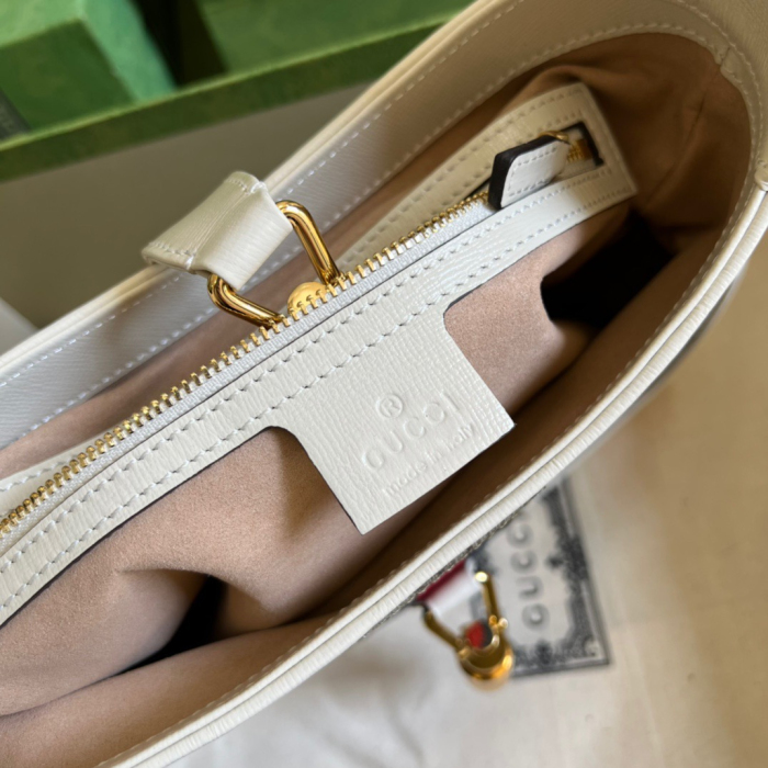 Gucci GG Horsebit 1961 Women Shoulder Bags 2-Size