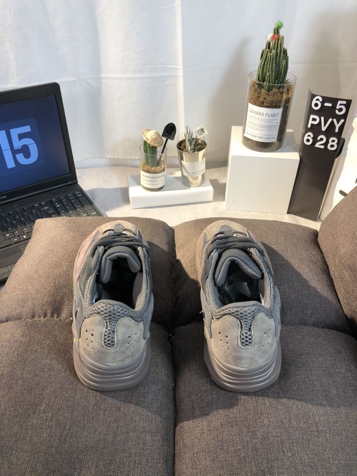 Yeezy 700 Boost Mens/Women's Sneakers Shoes 36 - 45